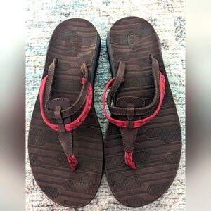Chaco Sway Ecotread Women's Size 10 Brown Red Floral Thong Flip Flops Outdoors